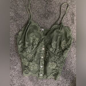 Lace Cropped Tank BKE